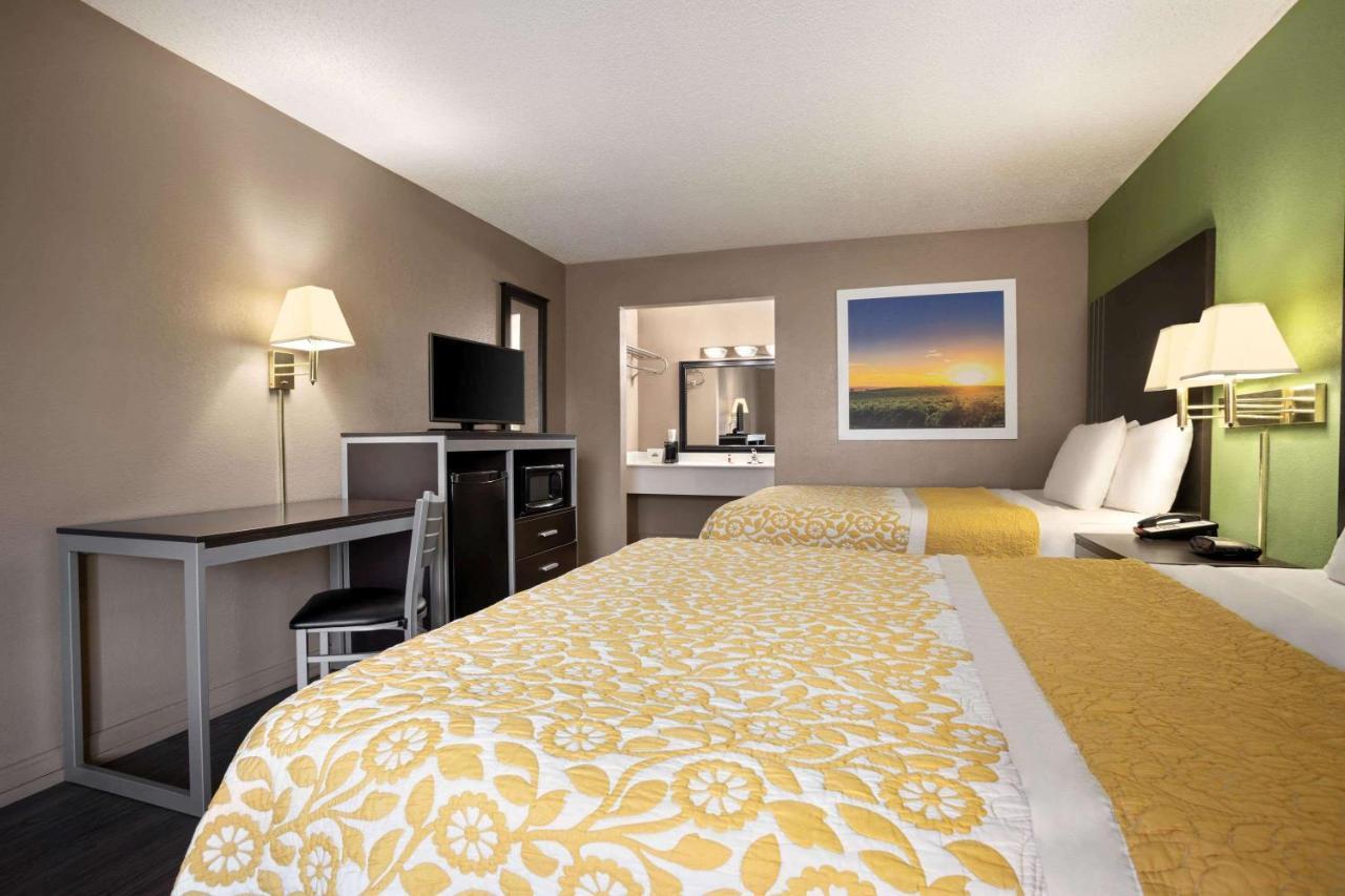 Days Inn By Wyndham Hardeeville/ I-95 State Line Esterno foto