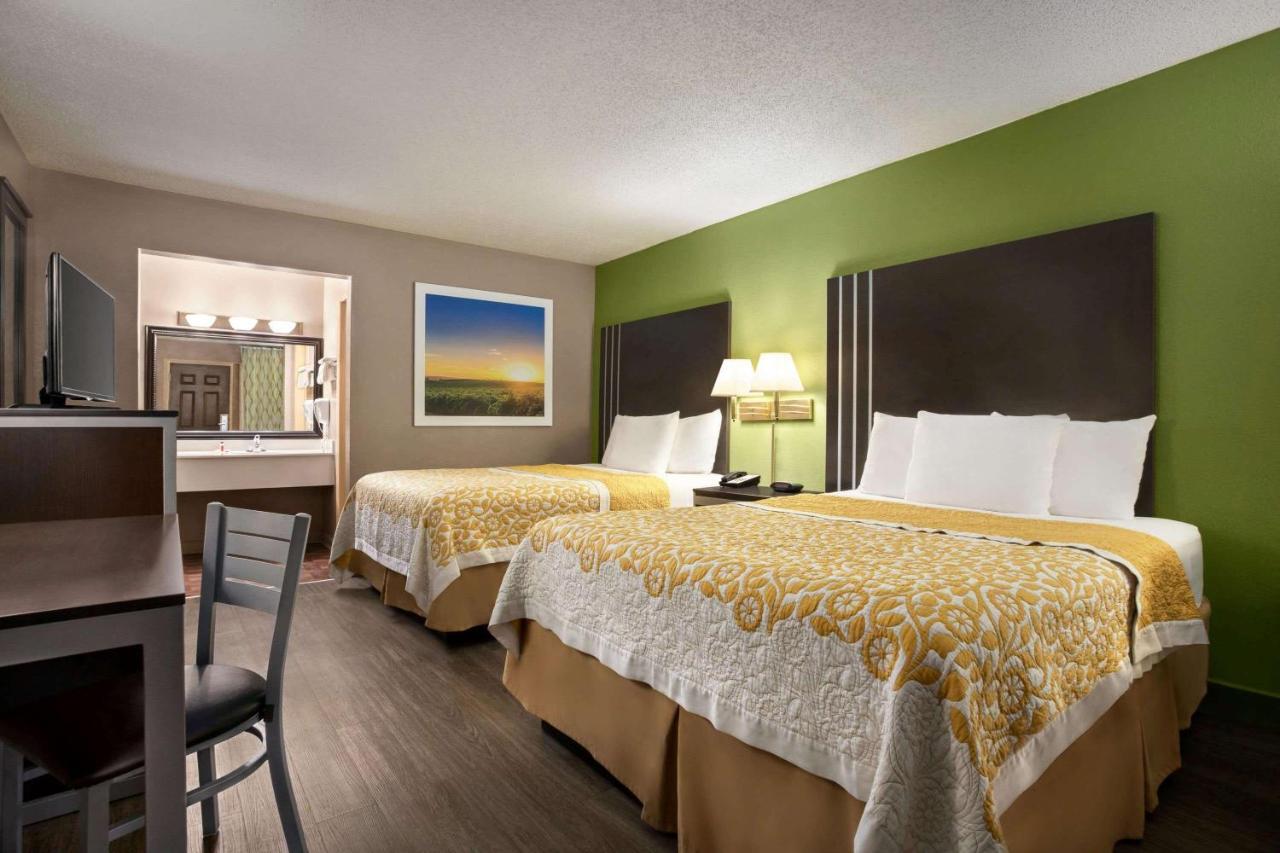 Days Inn By Wyndham Hardeeville/ I-95 State Line Esterno foto