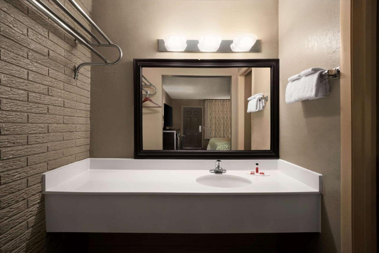 Days Inn By Wyndham Hardeeville/ I-95 State Line Esterno foto