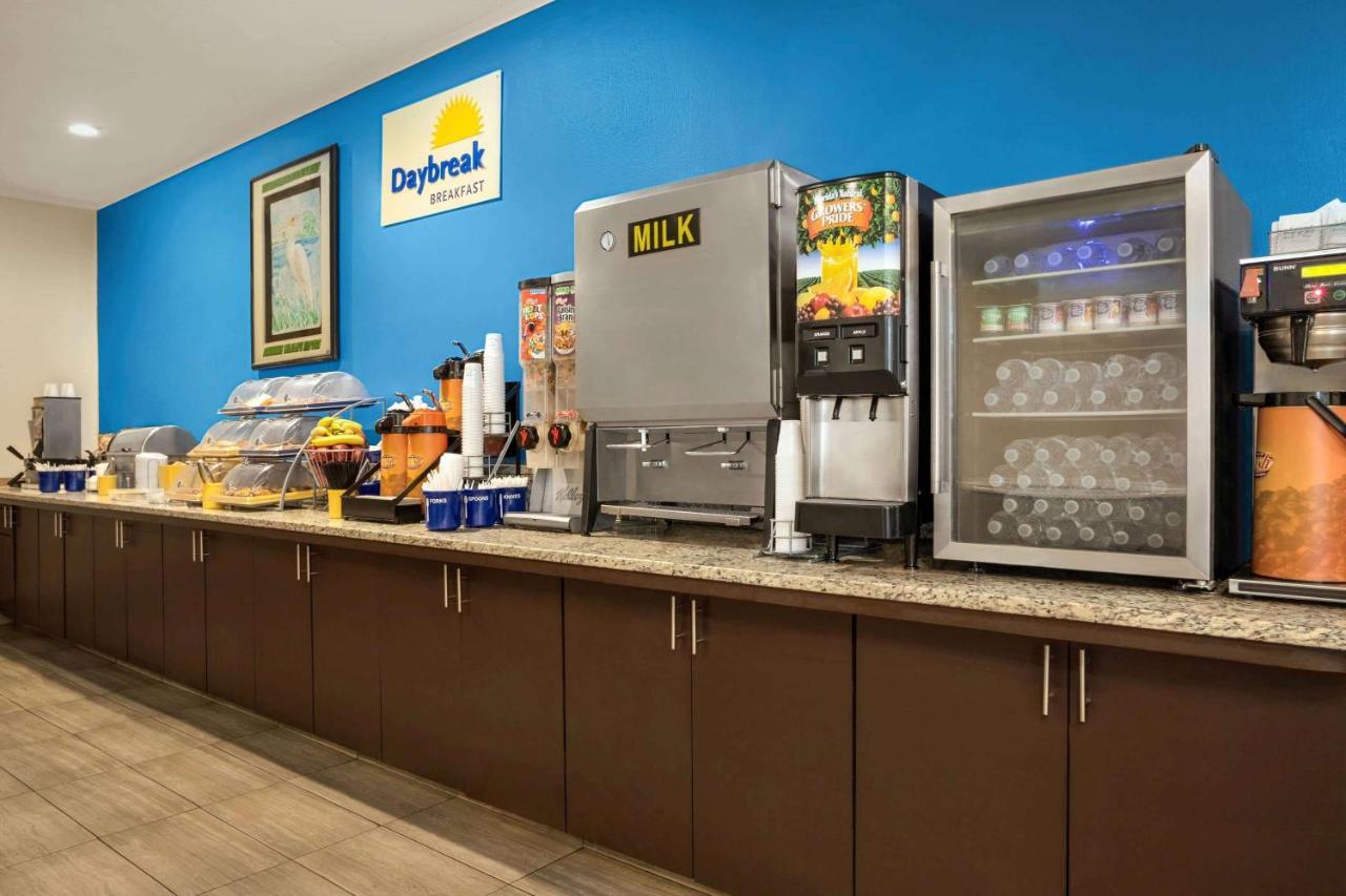 Days Inn By Wyndham Hardeeville/ I-95 State Line Esterno foto
